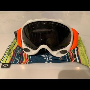 Oakley unisex ski/snowboard goggles